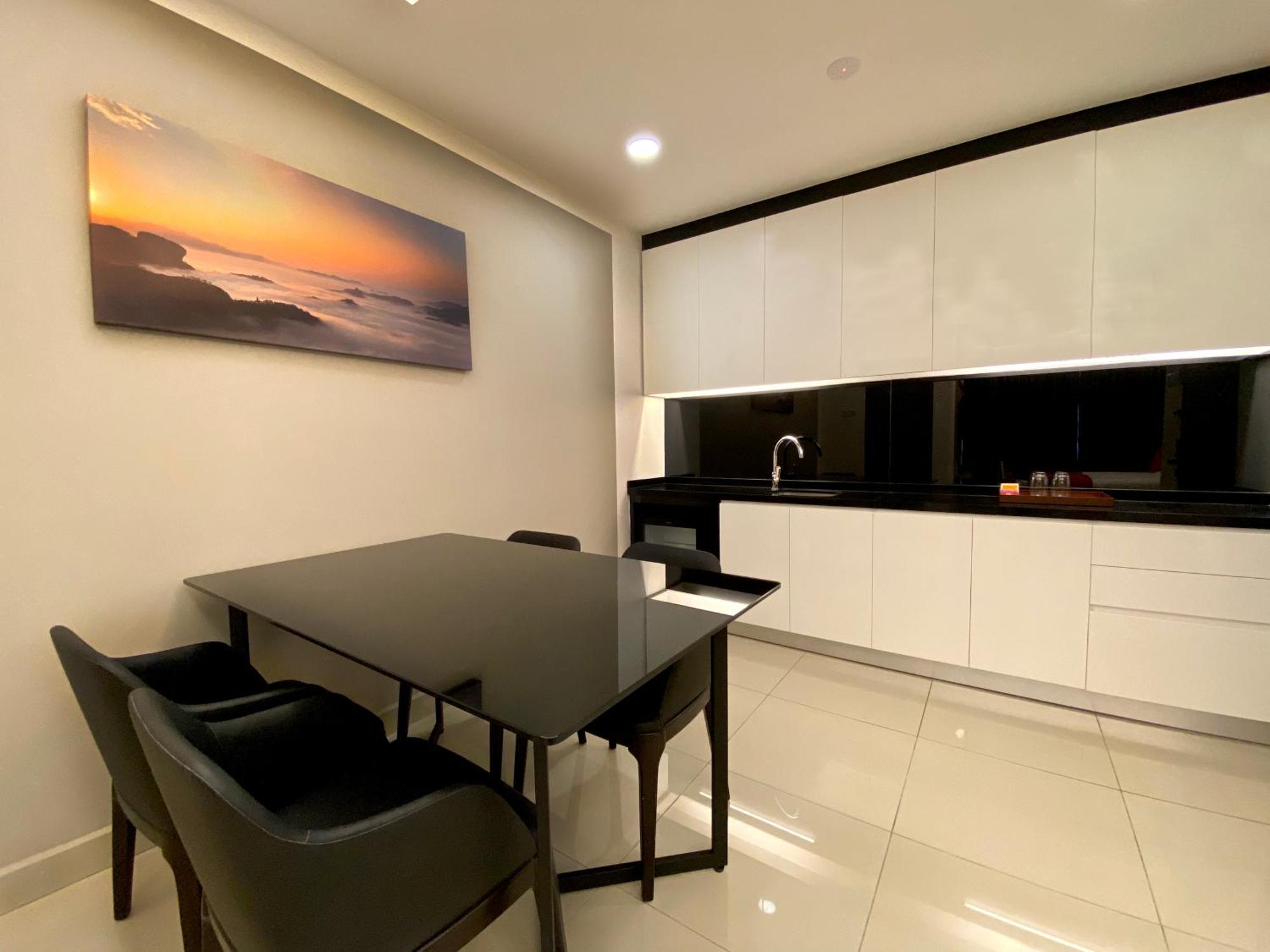 至尊玖霄明阁大酒店 云顶高原 外观 照片 A modern kitchen